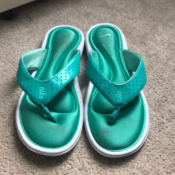 foam nike flip flops